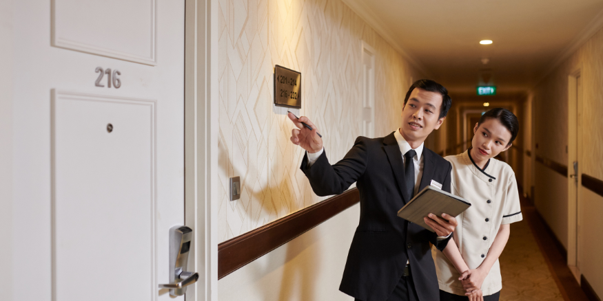  Improve venue operations: how integrated software can help staff communicate - blog feature image